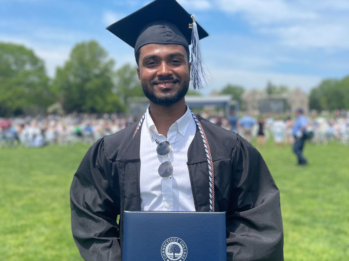 We're excited to recognize over 200 students and alumni across the SEA network who celebrated graduations this spring, including 154 students who completed high school, 59 who earned bachelor's degrees, and 4 who completed graduate degrees. Read more: mailchi.mp/squashandeduca…