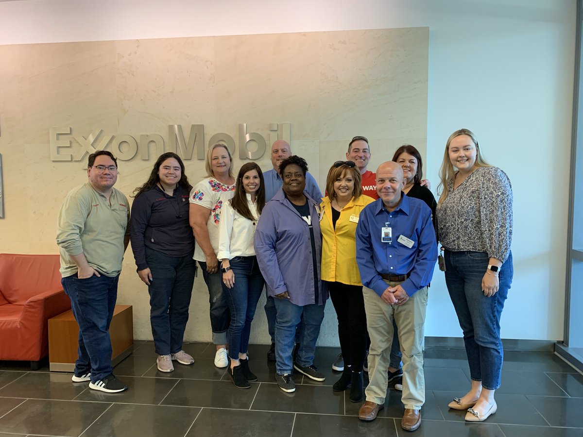 exxonmobilbmt's tweet photo. At ⁦@exxonmobil⁩, we devote our energy to operating safely and being an important part of the community. Today, we welcomed representatives from our neighboring nonprofit agencies for a facility tour and discussion on volunteer collaborations. #NeighborsHelpingNeighbors https://t.co/AJ1T8raTc2
