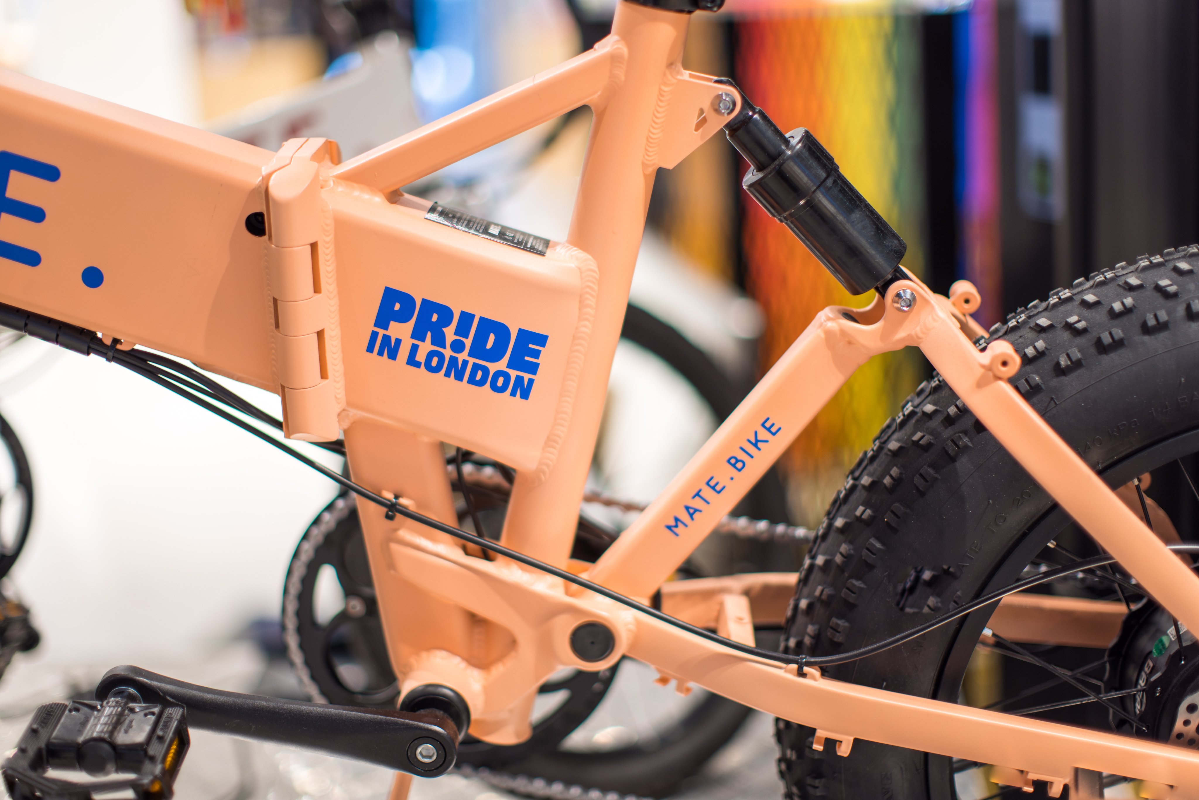 MATE CITY 純正バッテリー