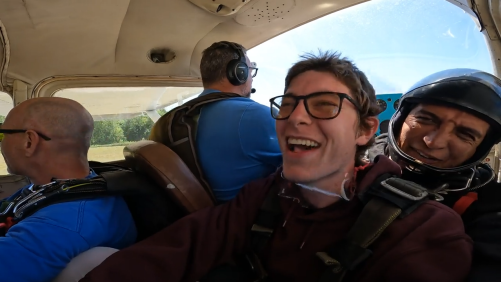 TrustedLODawn's tweet photo. 2 weeks ago I got to take my son, Ethan White skydiving while we were vacationing on the West Side of the State. It was his first time! 
Truly amazing and blessed to be able to have done this with him! Something we will remember for a lifetime! https://t.co/5wo0CUIT7t