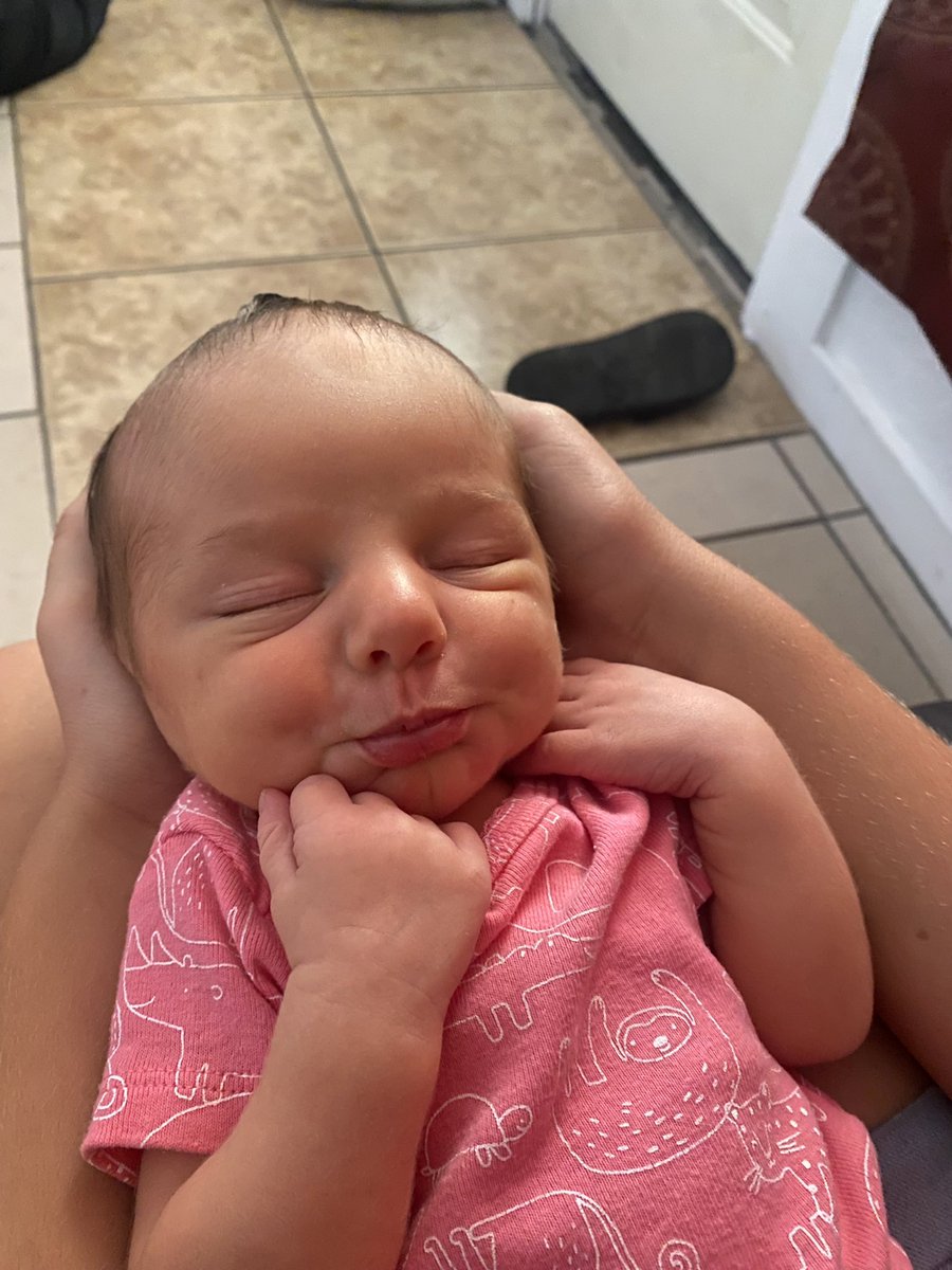 I feel like I made the cutest baby🥹💖