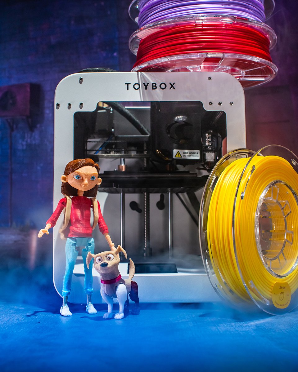 Exiting the caves, the team sighs in relief. Toto looks ahead what does he see?
That's your story to tell! Print and play your own way. Make your own Ozian toys and tell your own stories with <a href="/toybox_labs/">Toybox Labs</a>!

shop.make.toys/Lost_In_Oz

(Photo @Huehughes)

#Toybox3dprinter #lostinoz