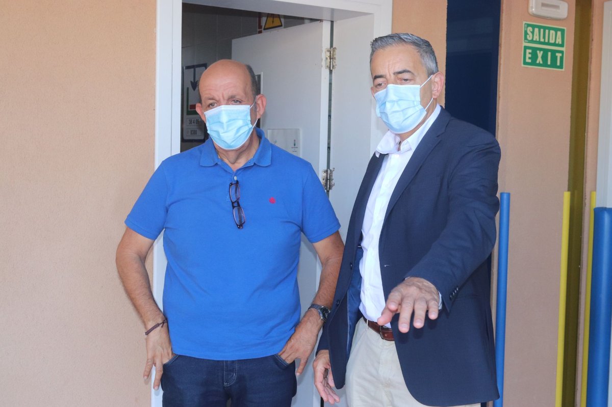 AytoArico's tweet photo. 📸 GALERÍA |

Visita del alcalde, @smarper, y el concejal de Educación y Bienestar Social, Pedro Andrés González, sobre los servicios de verano en la Escuela Infantil "Saltimbanquis" y el Campamento de Verano que se celebra en las instalaciones municipales de Abades. https://t.co/RkcCvhUkTt