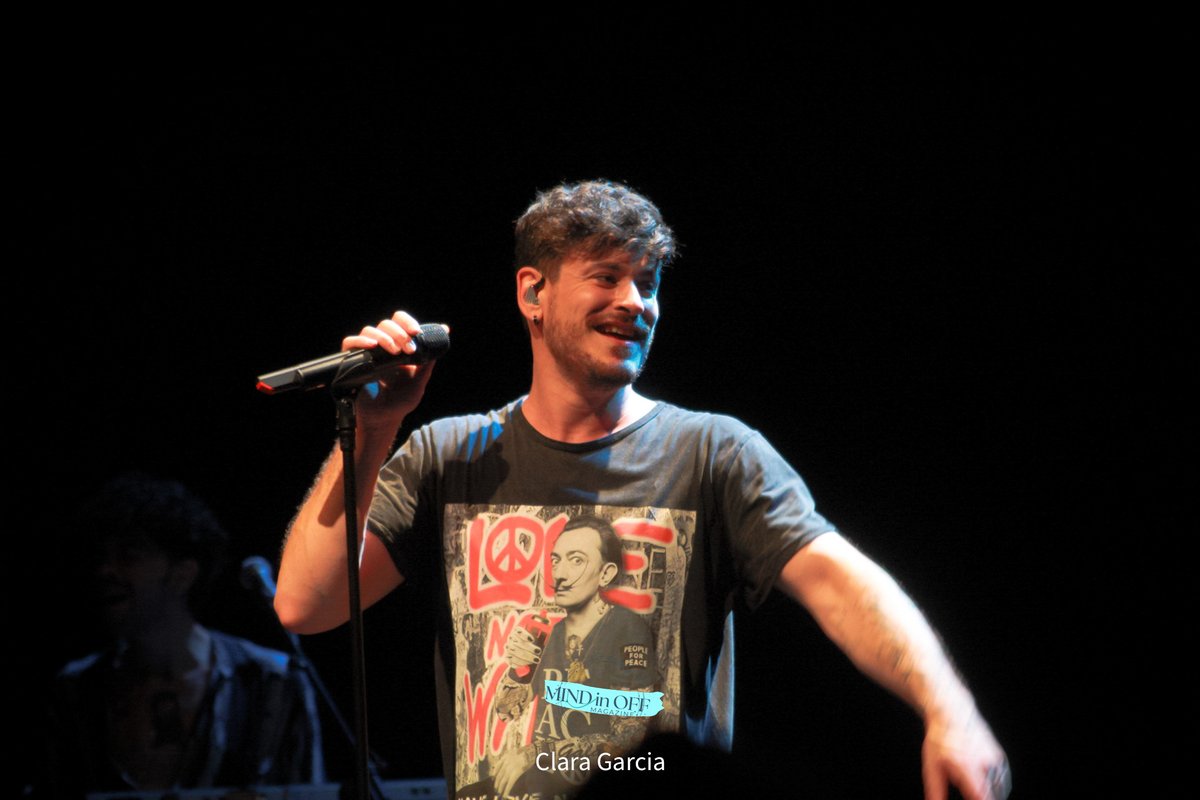 MagazineMio's tweet photo. Los #momentazos de Cepeda en el #Rrandom Festival nos dejaron sin palabras ✨Consulta la fotogalería en https://t.co/U2s0jxIyjf
🎙 @cepedaoficial
📸 @lucesgris_
📍 La Sala - Rubí
💥 Ayuntamiento Rubí
✨ RRandom Festival
#cepeda #rrandomfestival #concierto #conciertos2021 https://t.co/CMFZD1bxA7