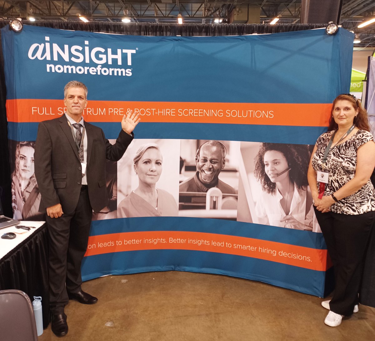 ainsight's tweet photo. Visit us at booth #335 at the 2022 SERVPRO Annual Convention.
https://t.co/BK43ww25jk

#convention #tradeshow #servpro #ainsight #backgroundscreening https://t.co/wh8uXIxY6H