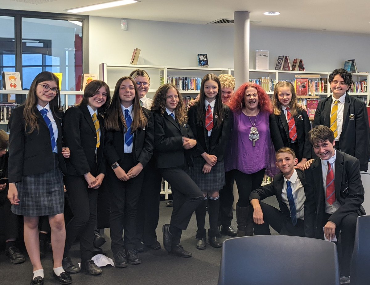 sophiegarner1's tweet photo. @KBuccleuchA #bestineveryoneawards
So proud of the students at their performance I lead this evening. Singing #riseup https://t.co/YSNH0TC2cs