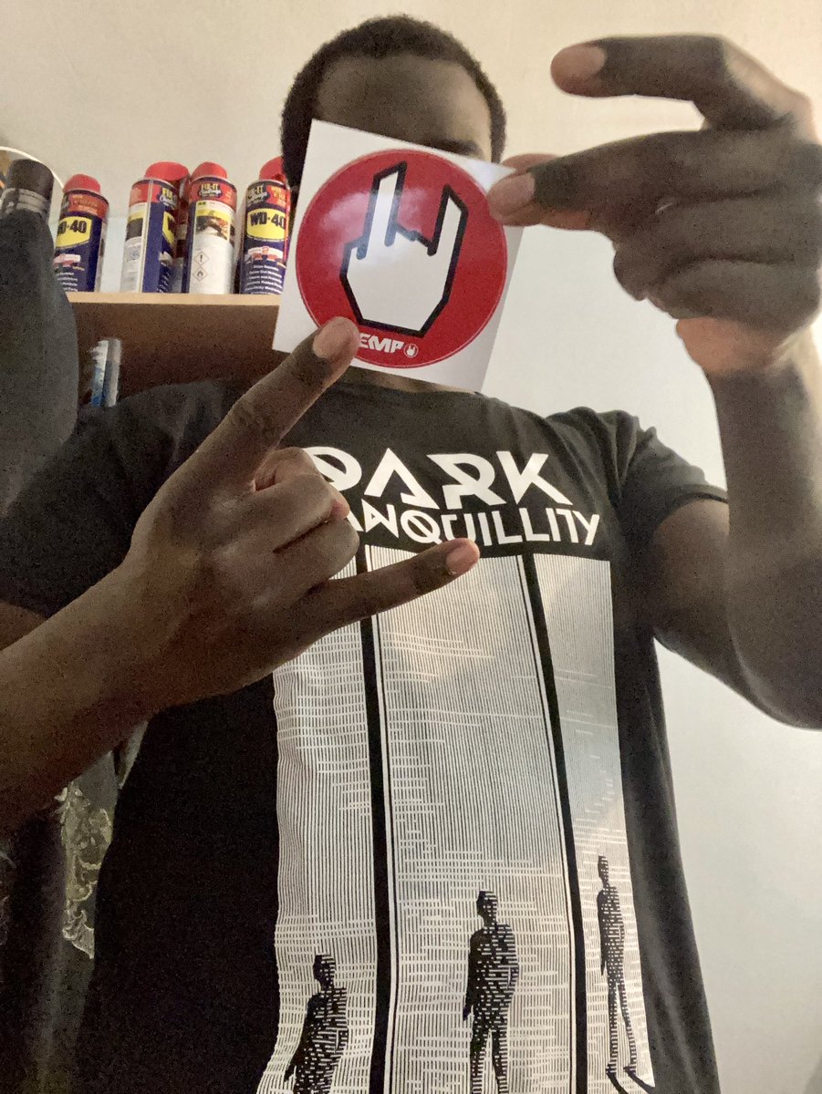 HeavyMetalHQ's tweet photo. #darktranquillity #melodicdeathmetal #billdal #gothenburg #sweden 🇸🇪 #metalhead #headbanger #heavymetal #heavymetalguy #heavymetalmaniacs #heavymetallover #heavymetalrules #heavymetalfamily #heavymetalfans #heavymetalfashion #heavymetalfan #london #selfie #lifeisshort https://t.co/jezv8A7dmw