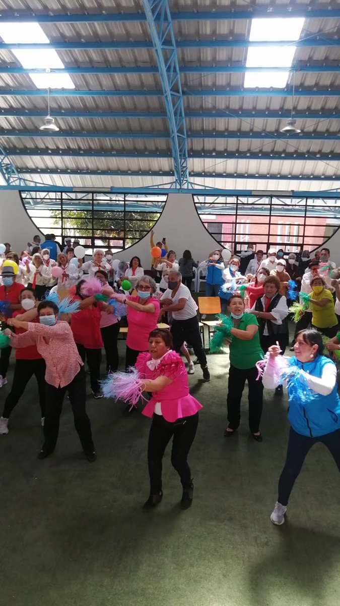 PatronatoSJ's tweet image. En el servicio de Atención al Adulto Mayor pensamos en actividades dinámicas y con alegría, para la prevención de afecciones en la salud de nuestros #60yPiQuito: autocuidado y bienestar. #PatronatoParaTi