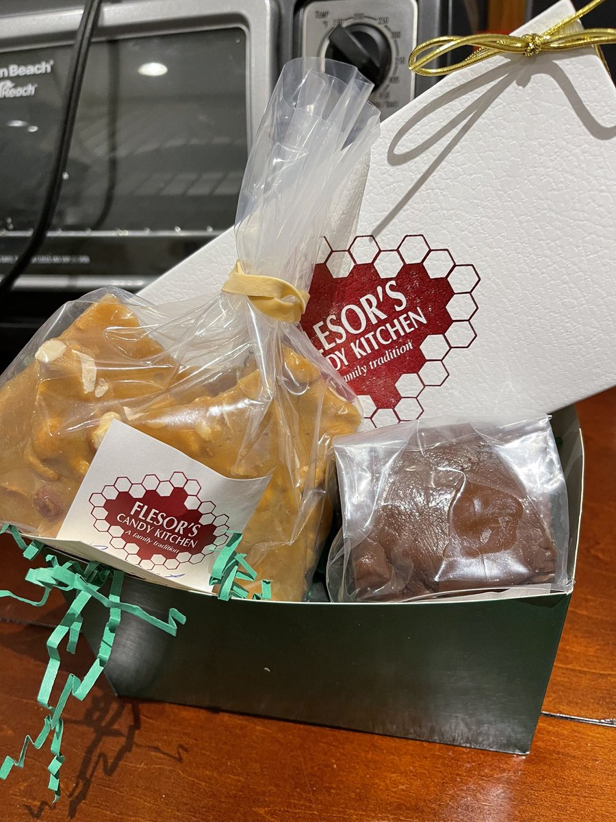 jaynetd's tweet photo. Celebrating #NationalChocolateDay at @visitchampaign with a gift from Flesor’s Candy Kitchen in @cityoftuscola Yum!! @enjoyillinois #outsideofordinary https://t.co/NbPYzqsgHU