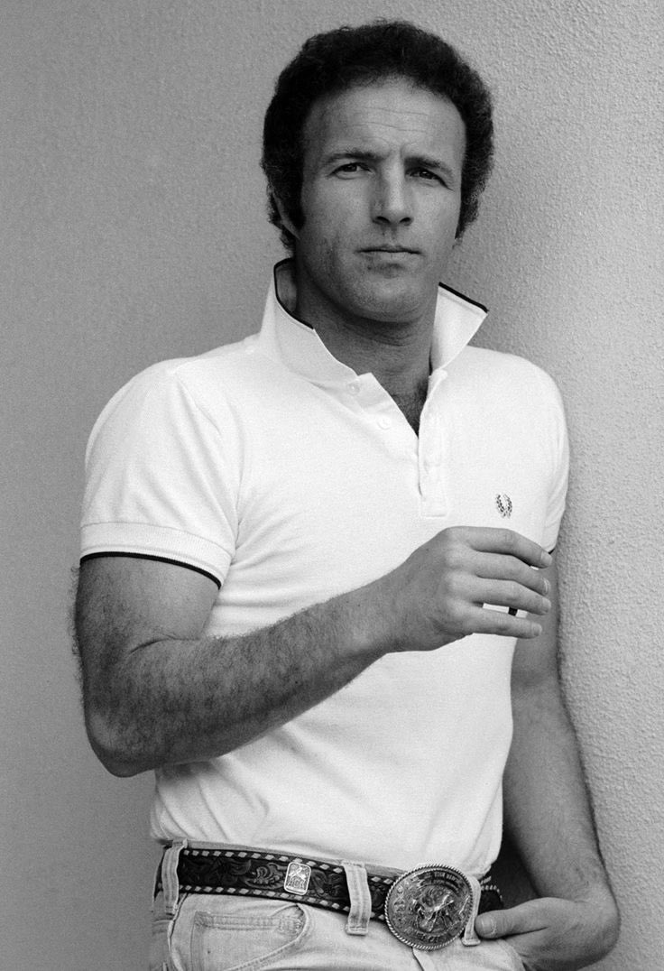 James Caan. Loved him very much. Always wanted to be like him. So happy I got to know him. Never ever stopped laughing when I was around that man. His movies were best of the best. We all will miss him terribly. Thinking of his family and sending my love.