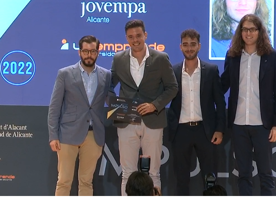 UA_Universidad's tweet photo. El premio de la Asociación de Jóvenes Empresarios de la Provincia de Alicante (JOVEMPA) es para: Wetoget 
#premiosimpulso22 https://t.co/gIaNkuxemF