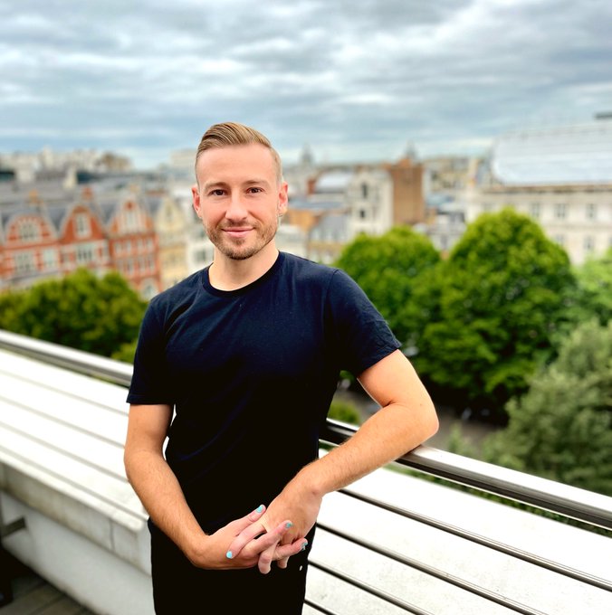 Paid a little visit to a client&rsquo;s office to discuss exciting things for a huge upcoming event. Couldn&rsquo;t<a href="/tag/motivationalspeaker"class="tags"><span>#motivationalspeaker</span></a><a href="/tag/diversityandinclusion"class="tags"><span>#diversityandinclusion</span></a><a href="/tag/corporatespeaker"class="tags"><span>#corporatespeaker</span></a>