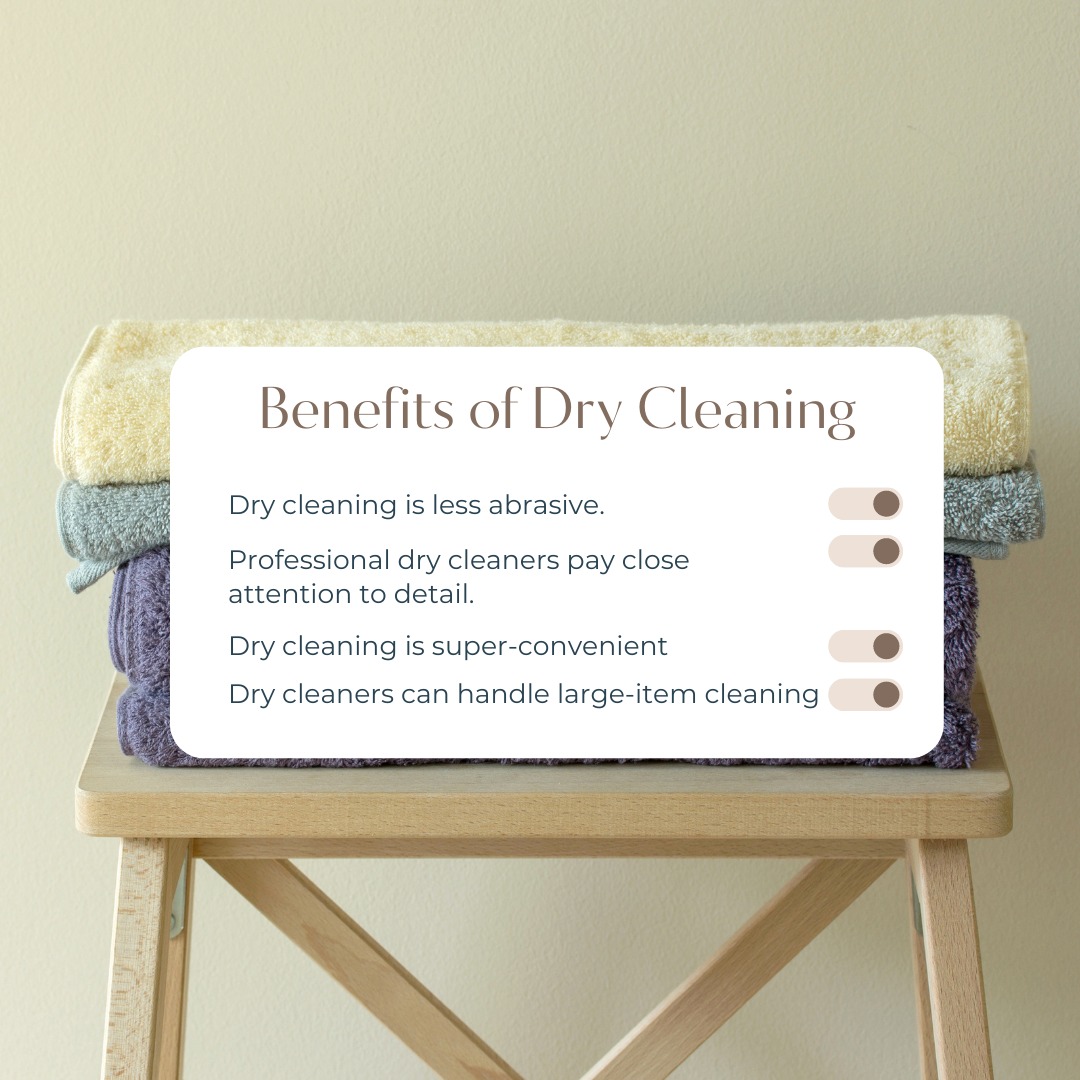 5 benefits of dry cleaning?

Dry cleaning is less abrasive. ...
Professional dry cleaners pay close attention to detail. ...
Dry cleaning is super-convenient. ...
Dry cleaning is perfect for stain and odor removal. ...
Dry cleaners can handle large-item cleaning.