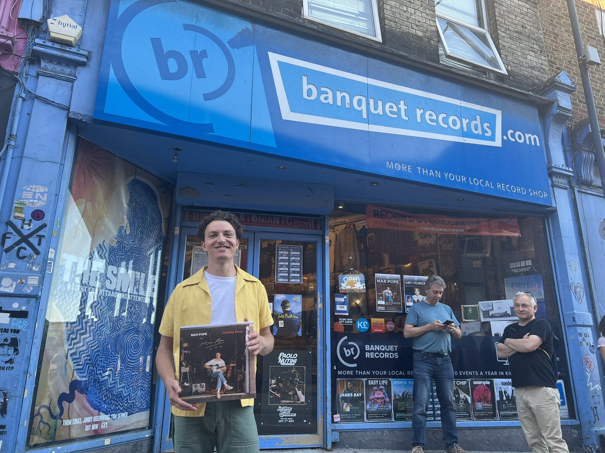 BanquetRecords tweet picture