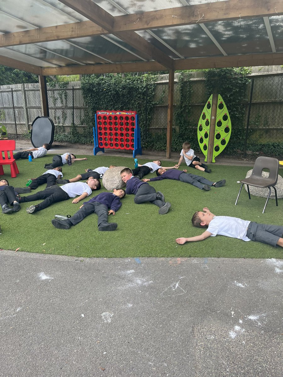 MissFinchBFS's tweet photo. In music we laid on the floor and listened to the sounds around us. We then listened to the tambourine and moved our bodies according to the volume and beat. @BFS_Watford @HeadBeechfield @MissMortlock https://t.co/XsjysTlFhl