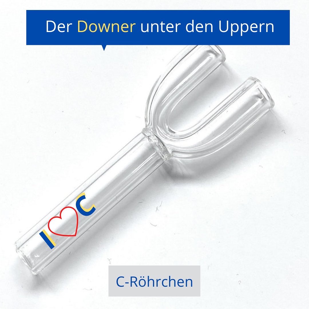remarxeu's tweet photo. Garantiert satirefrei! Unser geliebter
I❤️C-Fotopoint erhält endlich offiziellen #ilovec-Merchs. Ja, WIRKLICH! Und das beste: Ihr könnt eure Chemnity zeigen und in den Kommentaren darüber abstimmen, welches Produkt als erstes in die Produktion geht. WE LOVE C!!! https://t.co/NhMeDa4w2I