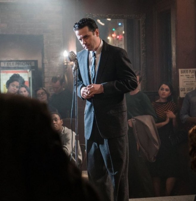 Finally realized who TJ Lavin reminds me of with his posture/mannerisms... Luke Kirby as Lenny Bruce on Mrs. Maisel #thechallengeusa