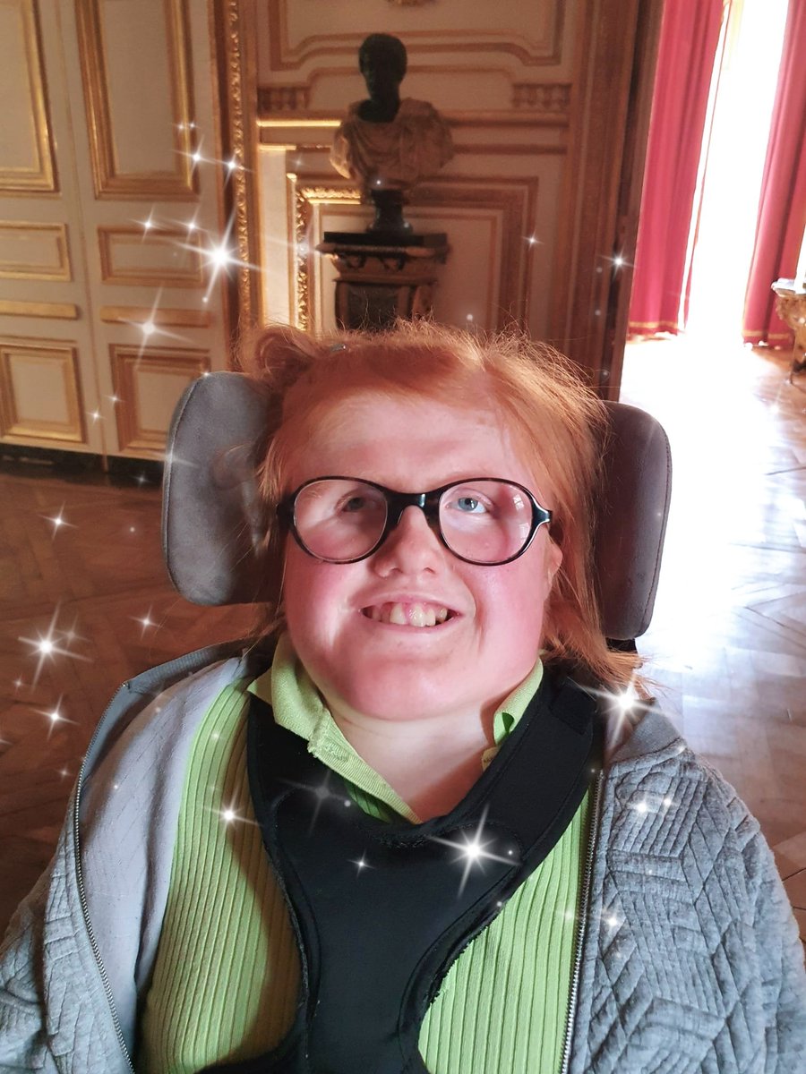 aidons agathe tweet media