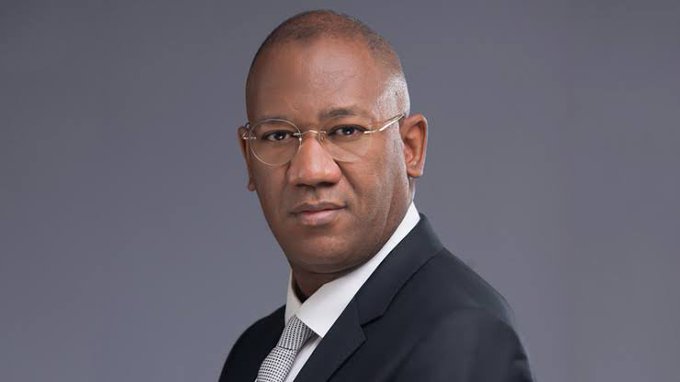 winny_ivy's tweet photo. OBIdients meet your Vice.
In the person of Dr. Yusuf Datti Ahmed.
* A Nigerian economist 
* Senator for Kaduna North from 2011 to 2012
*Member House of Representatives, 2003 to 2007.
*Founder of Baze university 
*Graduated from the University of Maiduguri.
#Reno
#Baseuniversity https://t.co/ER2QLktjel