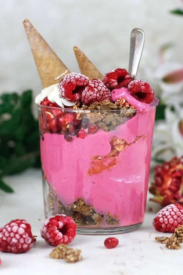 SmoothieGourmet's tweet photo. Raspberry Smoothie - anti-inflammatory,  hydrating with cucumbers
https://t.co/cvZN9xhYX3 https://t.co/FS6bN9AzDv