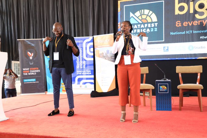 gsckampalahub's tweet photo. Key takeaways from #DataFestKampala :

✅ Democratize access to data = public info
✅ Data ethics &amp; governance is key for data futures
✅Invest in data to unlock more social value
✅Data is a public good, inclusion + awareness is needed https://t.co/QilvJlkVrP