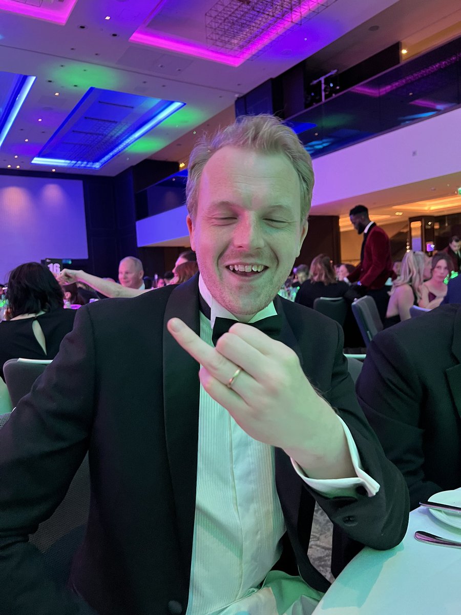 Dan_Walker0901's tweet photo. Pill is here to stay! #newlywed #crnsma https://t.co/6E3FRKyEmm
