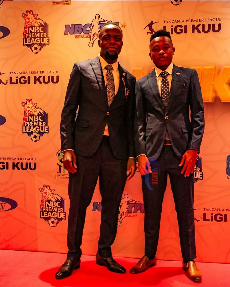 CaptainD_15's tweet photo. Usiku Wa Tuzo Za #NBCTFFAWARDS2022 😍
#NBCTFFAwards2022 | #NBCTFFAWARDS2022 | #TuzoZaNBCTFF | #Awards2022 | #Kakolanya | #Manula | #Sopu https://t.co/XNxu4KU7gn