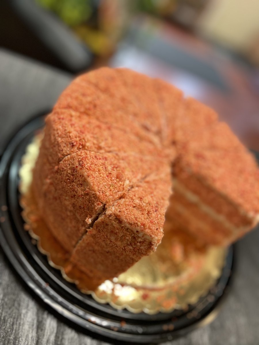 Peaceofmine360's tweet photo. 🍰It’s never too late to get @phelidaspieceofcake !🍰
🍓
🍓
🍓
🍓

Have you had our scrumptious strawberry crunch⁉️ https://t.co/Y56XHS9tWm