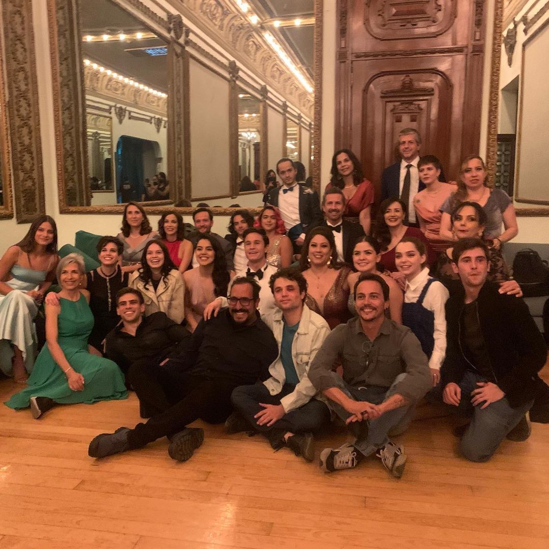 SedeYankelista's tweet image. 📸| #NEWPHOTO: Las últimas fotos del elenco de Control Z juntos en el final de temporada.