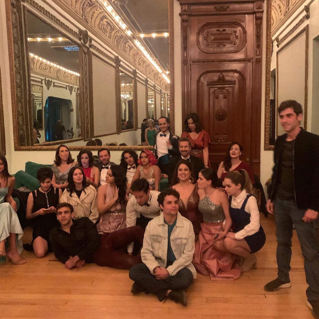 SedeYankelista's tweet image. 📸| #NEWPHOTO: Las últimas fotos del elenco de Control Z juntos en el final de temporada.