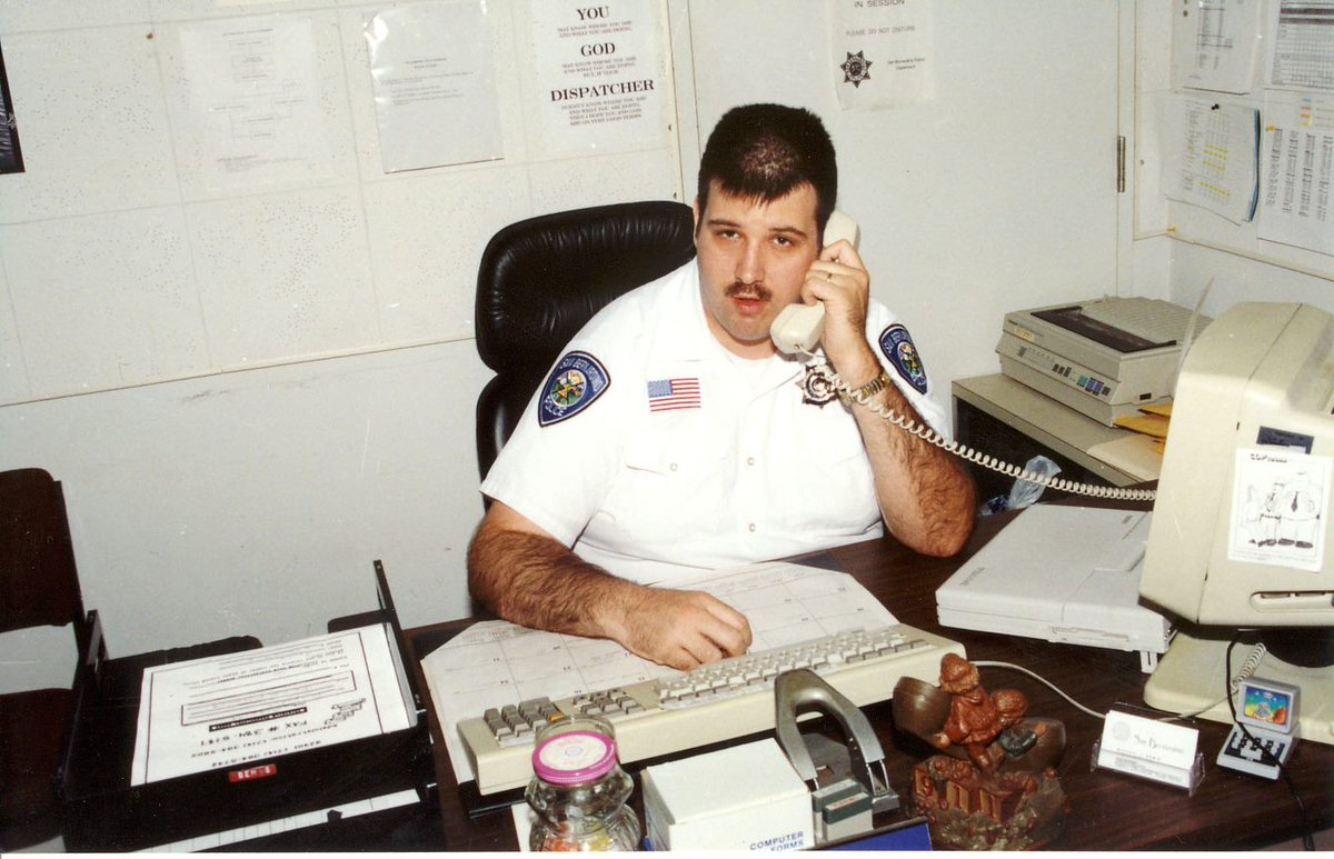SanBernardinoPD's tweet photo. #FlashbackFriday to one of our dispatch supervisors. Does anyone out there recognize who this is, or can tell us what year this picture was taken? We love hearing from you so leave us a comment below.
#DispatchSupervisor #SBPD #SanBernardino #FlashingBack #Retired https://t.co/vhVlrYawMH