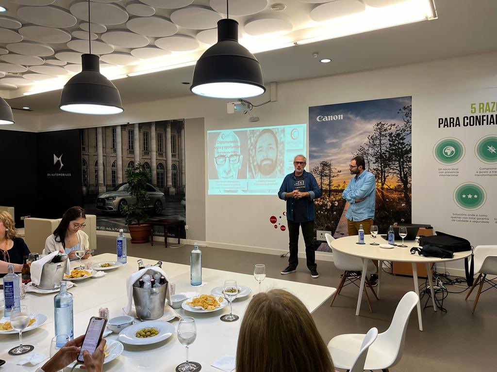 iVigo Business Space tweet media