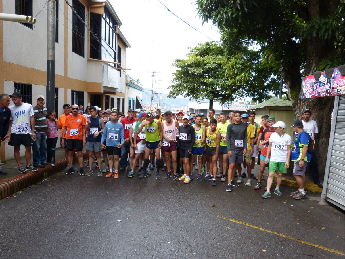🥳En Alto Palmira Celebra Sus 395 Años🥳

🏃Con La Caminata Palmira-Casa Del Padre🏃