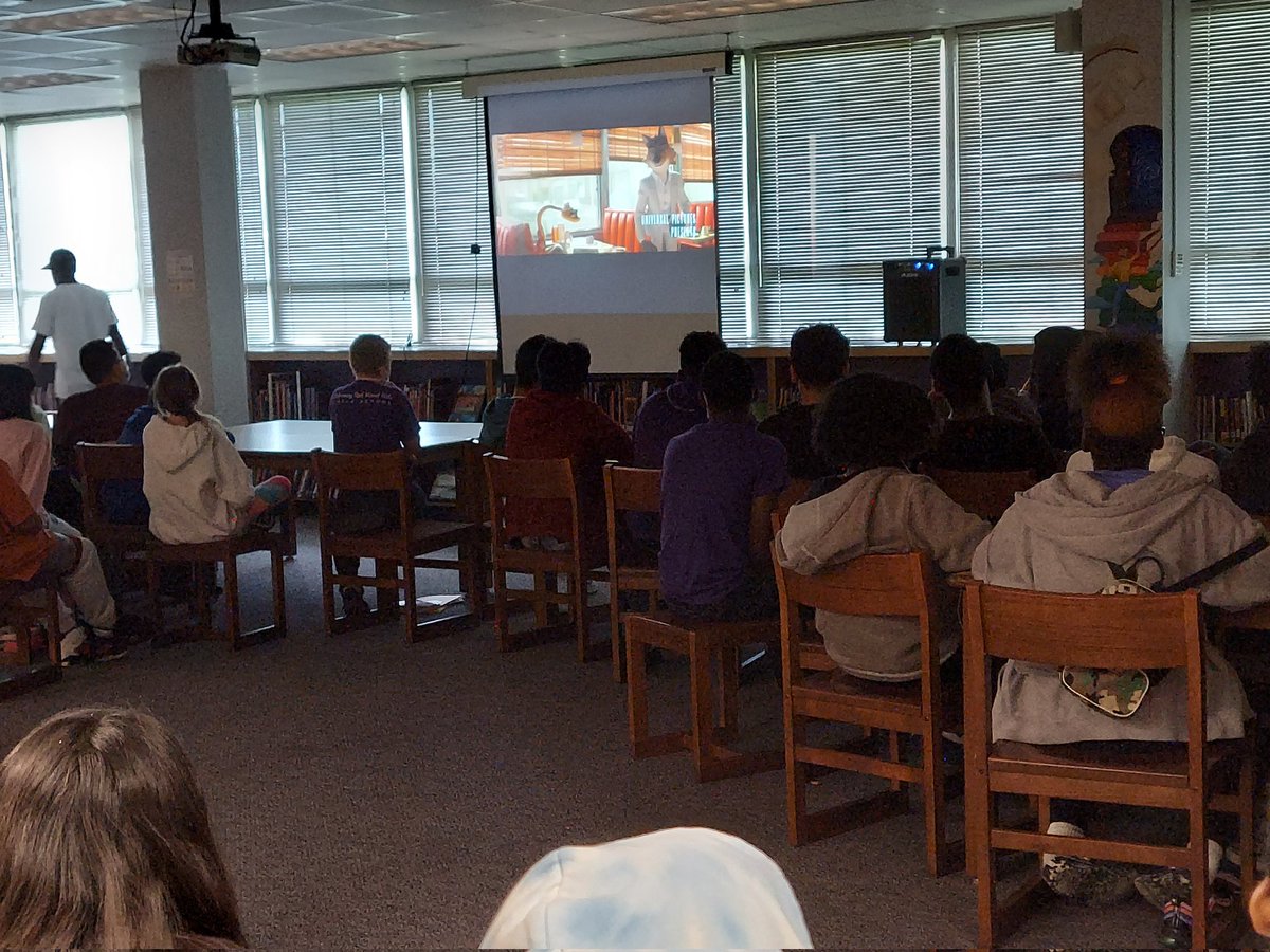 LilBittyBritt88's tweet photo. On the final day of Funday Thursday Summer School Enrichment, students enjoy gathering in the library to watch a movie before dismissal!
#WraparoundWorks💯
@MPVATCHRSPEC
@LibbyMajdi
@MrHarrisChoir
@MsJHarrisMath
@TLJackson_Teach
@MPVATheatre
@MPVAPTO
@Bellaire_Wrap https://t.co/ORpywN5ZXH