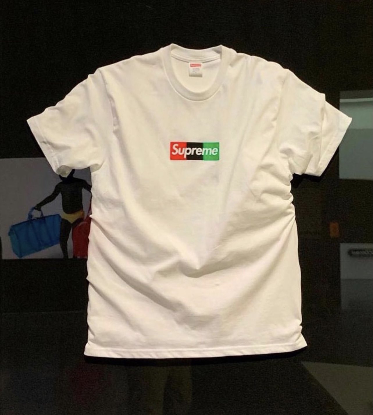 ★入手困難★Supreme Chicago Box Logo Tee Buy Supreme Chicago Box Logo Tee 'White' - FW22T71 WHIT | GOAT