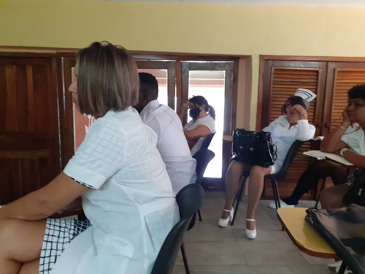 Eduardo70897732's tweet photo. Se realiza conclusiones de la visita ministerial y provincial de salud en el municipio de Colón, evaluándose el perfeccionamiento en la APS.
@HdezNaisa 
@JosSant89985672 
@WongCorrales 
@ColonSalud 
@Tamara7415 
@AsistenciaMedi 
#Colon_Salud
#MatancerosEnVictoria https://t.co/RIryRRTQDs