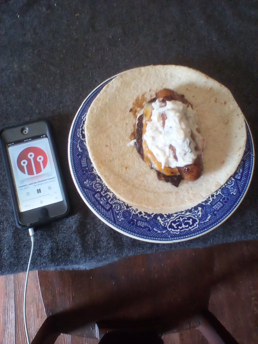 ImperialActivty's tweet photo. @RuleTheGalaxySW ... home made #RontoWrap ... https://t.co/wPBsErlXgL