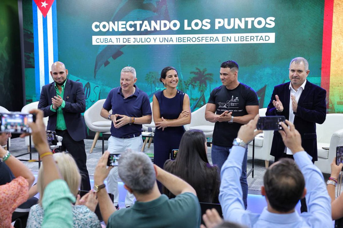 monasterioR's tweet photo. Hoy hemos trabajado con nuestros hermanos de #Cuba #Venezuela #Perú #Colombia #Nicaragua #Chile para hacer frente al avance del totalitarismo. España tiene que tener un papel fundamental de liderazgo en valores y defensa de los derechos humanos y la #libertad ¡Seguimos! https://t.co/wOoJeiDydj