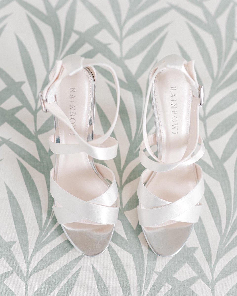 wildernesswed's tweet photo. Happy to announce the arrival of @RainbowclubUK to the Wilderness Bride studio 🙌🏼  #weddingshoes #shoesaddict #bridalshoes #weddingday #wildernessbride https://t.co/PiNofblIrx