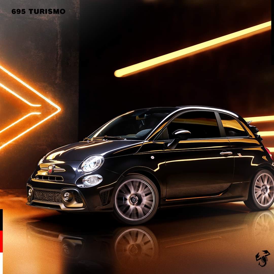 TorinoMotorMLG's tweet photo. Si crees que el techo retráctil es el elemento más chulo de Turismo, es porque aún no has deslizado el dedo hacia la izquierda. #695Turismo #AugmentedPerformance https://t.co/qaJuI78YY7
