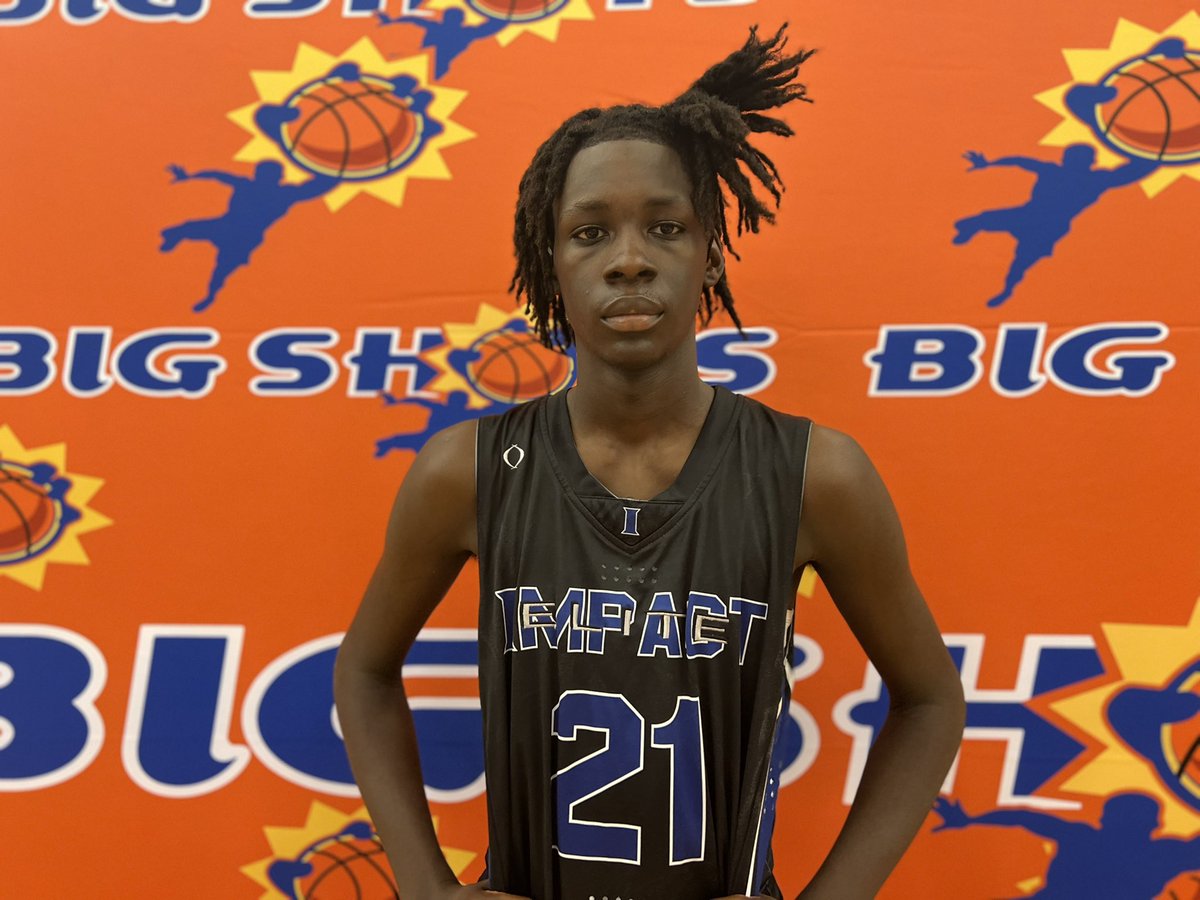 BIG SH🏀TS tweet media