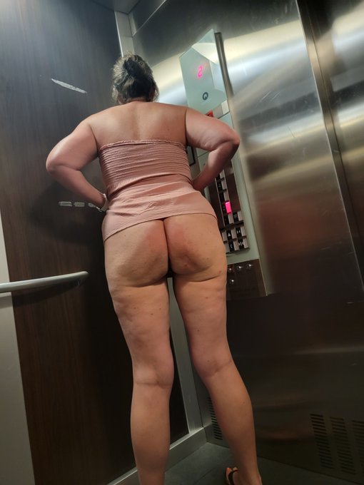 I do like showing off!!! https://t.co/alN6tBSGMA #hotwife #sharedwife #pawg #milf #piercedclit #bigass<a href="/tag/hotwife"class="tags">#hotwife</a><a href="/tag/pawg"class="tags"><span>#pawg</span></a><a href="/tag/milf"class="tags"><span>#milf</span></a><a href="/tag/bigtits"class="tags"><span>#bigtits</span></a><a href="/tag/bigass"class="tags"><span>#bigass</span></a><a href="/tag/piercedclit"class="tags"><span>#piercedclit</span></a><a href="/tag/sh"class="tags"><span>#sh</span></a>