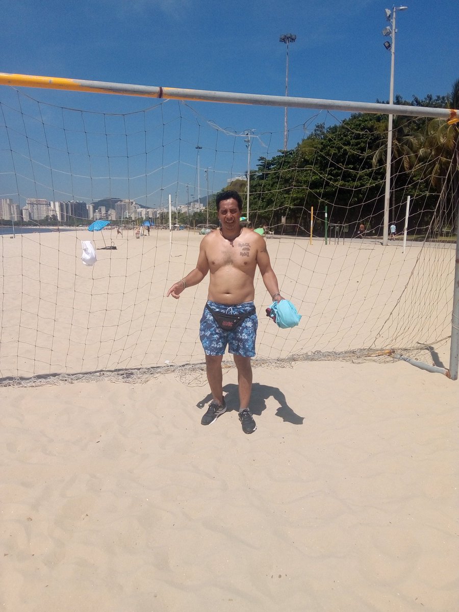AlfredoGimnezP2's tweet photo. #fuibrasil cumpleaños en Río de Janeiro https://t.co/i2Xw7zSLji