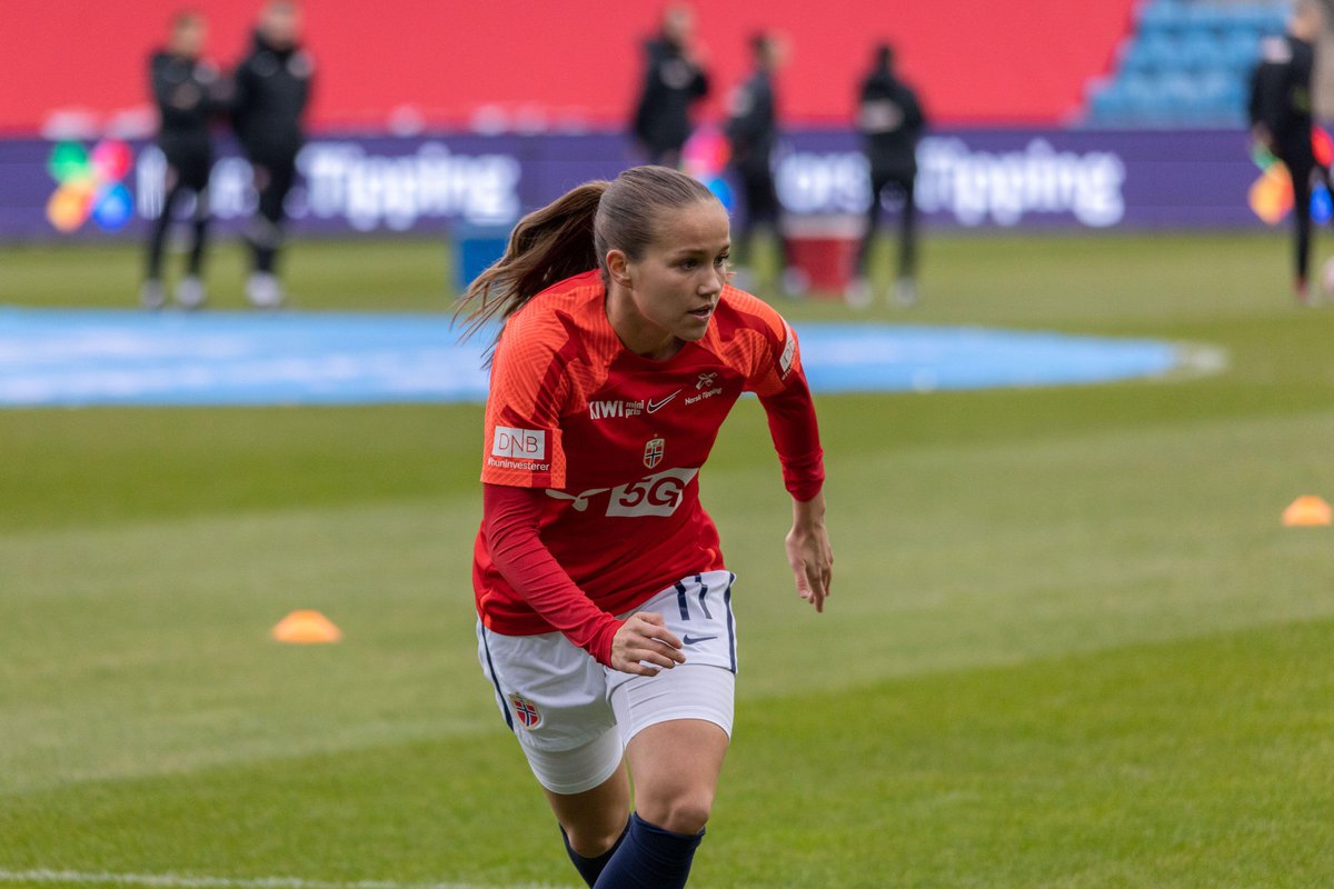 Squawka on Twitter " 2019 World Cup Guro Reiten scores Norway's first