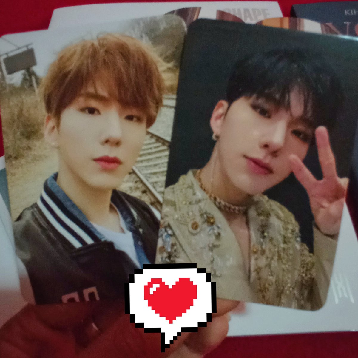 Marialeald18's tweet photo. Thank you so much @CocoChannelle_ for doing this GO, my album arrive to Venezuela perfectly and i couldn't be more happy, everything is so beautiful ❤️ You are an amazing GOM ❤️
#CocoGoproof #MonstaX https://t.co/V0yLW8vLVA