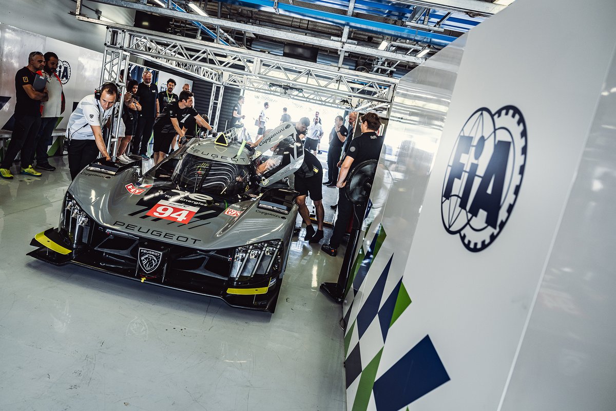 Peugeot Sport tweet media