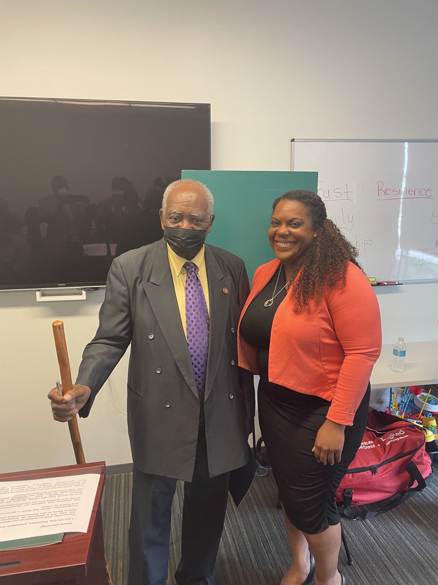 @clearlyclaude (@clearlyclaude) on Twitter photo <a href="/UCANchicago/">UCAN</a> hosted <a href="/RepDannyDavis/">Rep. Danny K. Davis</a> to announce his meaningful investments in community. A wonderful chance to hear from <a href="/Commdeerdis2/">Commissioner Dennis</a> @RepLCollins and Alderwoman Monique Scott. <a href="/BethelNewLife/">Bethel New Life</a> <a href="/FieldMuseum/">Field Museum</a> <a href="/UCANchicago/">UCAN</a> hosted <a href="/RepDannyDavis/">Rep. Danny K. Davis</a> to announce his meaningful investments in community. A wonderful chance to hear from <a href="/Commdeerdis2/">Commissioner Dennis</a> @RepLCollins and Alderwoman Monique Scott. <a href="/BethelNewLife/">Bethel New Life</a> <a href="/FieldMuseum/">Field Museum</a>
