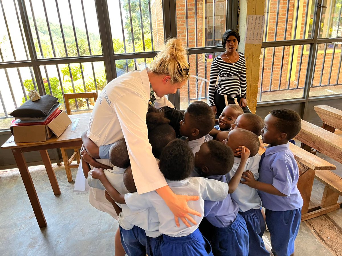 Dyddgu Morgan-Hywel tweet media