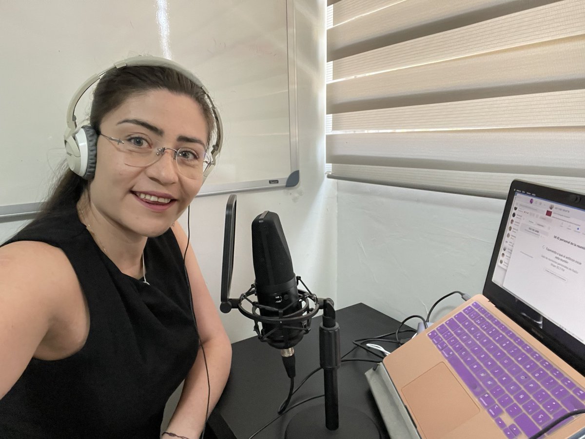 coryacr's tweet photo. En vivo con @luzmalz en #Exitopolis hablando sobre lenguaje y comunicación incluyente. 🎙 Vía @RadioMujer927FM
Amo hablar de estos temas. Gracias por el espacio para compartirlos. 💜
https://t.co/s51cZp681H https://t.co/6bip3Wzvat