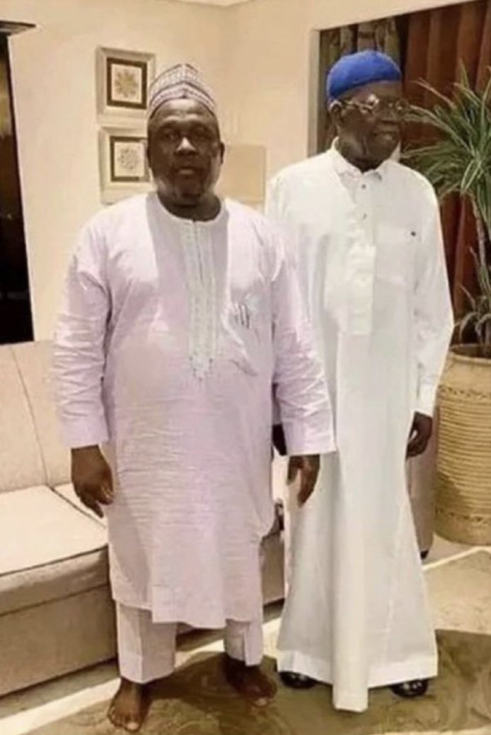 PhCity_Oracle's tweet photo. IT IS DONE
Photos:
1. RT for Peter Obi and Dr. Yusuf Datti Ahmed with verified certificates

2. Like for Tinubu and Masari without certificates

Base University Reno The VP Ambode Arise TV #Indaboski #EFCC #BorisJohnsonResign https://t.co/ouPZ9cSKjv